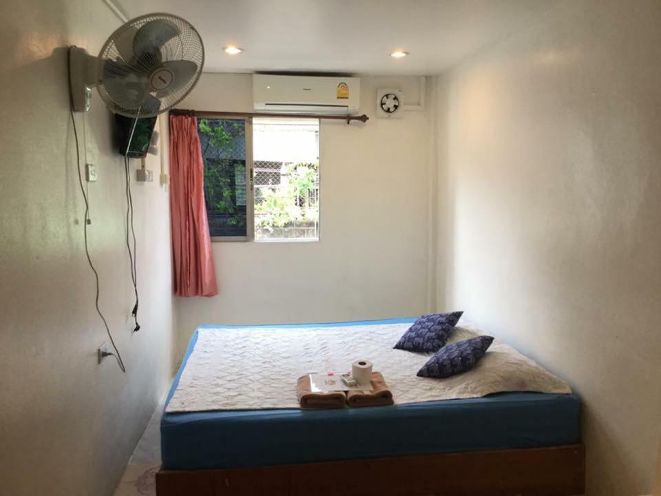 Miggy Guest House (Adults Only) Μπανγκόκ Εξωτερικό φωτογραφία